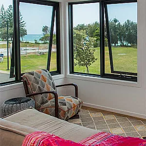 Алюминиевое навесное окно TGT70